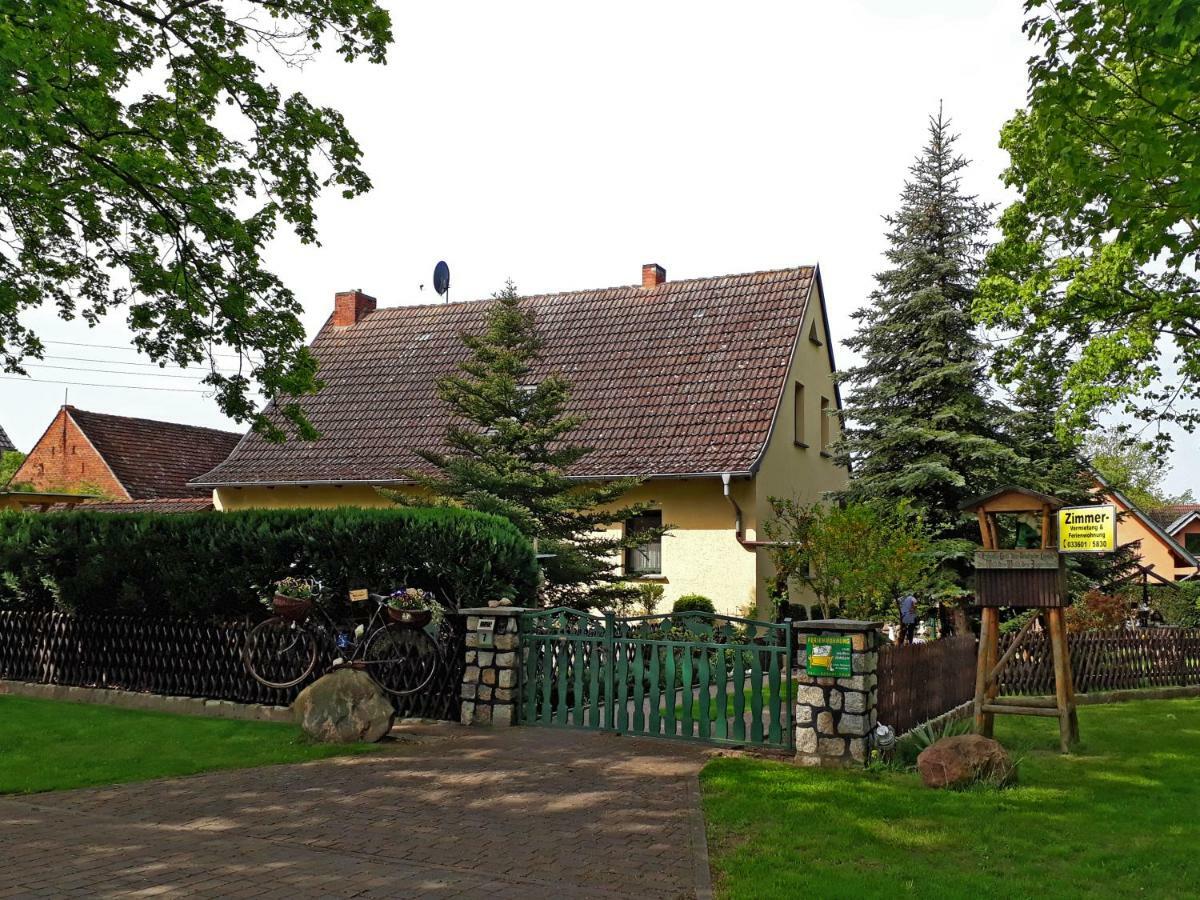 Pension Zum weißen Hirsch Reitwein Exterior foto